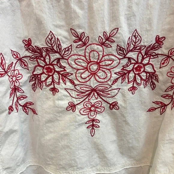 We The Free Spring Refresh Vacation Shirt, Embroidered, Small, Boho Cottage - Picture 12 of 15